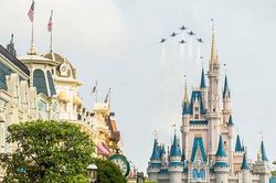 Walt Disney đạt doanh thu khủng