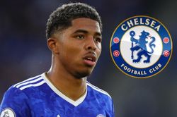 Erik ten Hag sớm bỏ MU, Chelsea hẹn ký Fofana