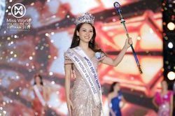 Nhìn lại phần thi ứng xử bằng tiếng Anh đầy ấn tượng của Tân Hoa hậu Huỳnh Nguyễn Mai Phương