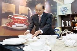 Bài học kiên nhẫn từ cuộc cách mạng sứ dưỡng sinh