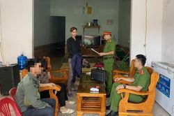 Khởi tố đối tượng lừa đảo chiếm đoạt tài sản người dân thông qua mua bán đất