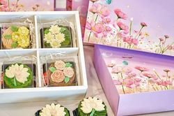 Những loại bánh Trung thu độc lạ, bắt mắt thu hút năm 2022 không thể bỏ qua