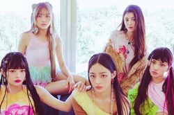Em gái Việt BTS NewJeans phá kỷ lục mọi thời đại, bỏ xa Blackpink