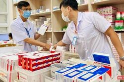 Nhiều bệnh viện có nguy cơ thiếu thuốc cho phẫu thuật tim - lồng ngực, Bộ Y tế nói gì?