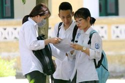 Học sinh chuyển trường thực hiện khi kết thúc học kỳ I hoặc trong thời gian hè