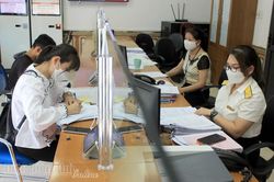Cải cách hành chính để hút nhà đầu tư