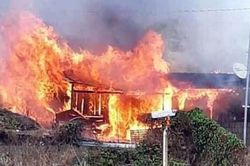 Lâm Đồng: Hỏa hoạn thiêu rụi căn nhà trong khu đông dân cư