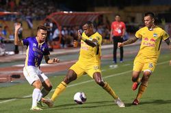 Đánh bại Hoàng Anh Gia Lai 2-1, Hà Nội FC xây chắc ngôi đầu
