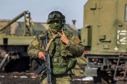 Nga chọc thủng phòng tuyến của Ukraine ở Nam Donetsk