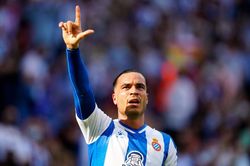 Chuyển nhượng 16/8: MU nhắm 2 cầu thủ nữa, Neymar có thể rời PSG