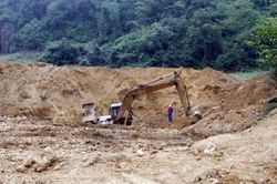 Quảng Ngãi: Sẽ thu hồi các mỏ đất bán giá cao hơn mức đăng ký