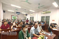 Phổ biến kiến thức về điều chỉnh mức sinh cho lãnh đạo Đảng, chính quyền tại phường Vân Giang