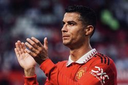 Ronaldo tố truyền thông bịa đặt, tuyên bố phơi bày sự thật