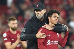 Xuất phát chậm, Liverpool sống trong lo âu