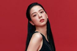 Jisoo Blackpink đẹp lộng lẫy, có lời khuyên tâm can trước thềm comeback