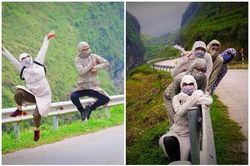Du lịch nhưng sợ đen, nhóm bạn diện thời trang phiên bản 'chuẩn Ninja'