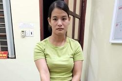'Nữ quái' giấu ma túy vào áo ngực để qua mắt Công an