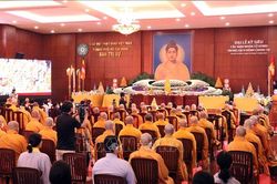 Tưởng niệm đồng bào tử vong và cán bộ, chiến sỹ hy sinh trong đại dịch COVID-19