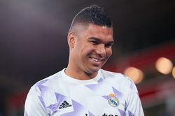 Real Madrid ra giá bán Casemiro cho Man Utd