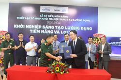 Ký kết thiết lập tổ hợp Khởi nghiệp sáng tạo lưỡng dụng quốc gia