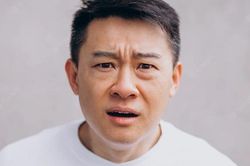 Em trai lấy vợ vô tâm