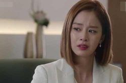 Nghe lời bồ đuổi vợ ra khỏi nhà để rồi chưa đầy 1 năm sau phải quỳ gối xin lỗi vợ