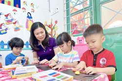 Kiên quyết 'nói không' với lạm thu