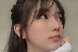 Anh hàng xóm cầu hôn ngay trong bệnh viện khiến tôi bối rối