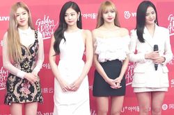 Nhóm nhạc BlackPink 'trình làng' album mới