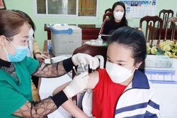 Bắc Giang: Đẩy nhanh tiến độ tiêm vắc xin, đảm bảo an toàn sức khỏe người dân