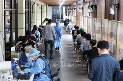 Hàn Quốc có trên 110.000 ca mắc COVID-19 trong 24 giờ qua
