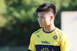 Quang Hải chạm bóng 17,5 lần/trận, qua người thành công 100% ở Pau FC