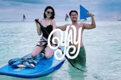 'Dâu hào môn' tương lai Linh Rin khoe ảnh 'tình bể bình' bên Phillip Nguyễn