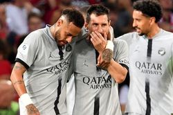 Phản ứng của Messi khi Mbappe ghi bàn ở giây thứ 8