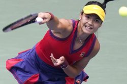 US Open 2022: Emma Raducanu đang hồi sinh?
