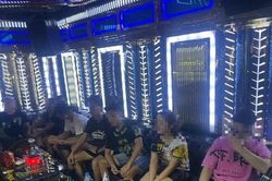 Hà Nội: Treo biển tạm dừng hoạt động, quán karaoke vẫn đón dân chơi vào 'bay lắc'