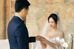 Đám cưới chỉ duy nhất một vị khách, xịn mịn và độc đáo!