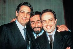 Plácido Domingo - Linh hồn ca khúc 'Mundial '82': Giọng opera hoàn hảo cho... bóng đá