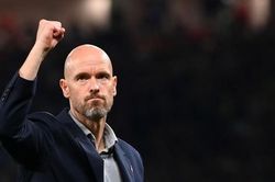 HLV MU nói gì sau chiến thắng gây sốc trước Liverpool?