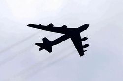 Oanh tạc cơ Mỹ hiện diện sát Kosovo