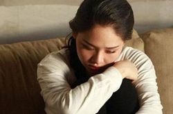 Chồng hay đặt đồ ăn ở nhà hàng sang trọng, vợ choáng váng khi biết được người nhận là ai