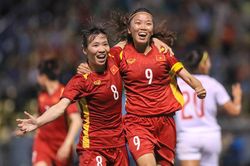 HLV Trần Công Minh: 'Huỳnh Như mở ra chân trời mới cho bóng đá nữ Việt Nam'