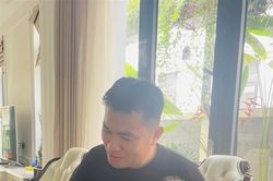 Chồng đại gia của Vân Hugo chăm con, hội chị em trầm trồ