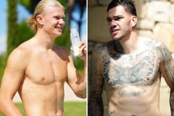 Dàn sao Man City 'đốt mắt' fan nữ trước trận đấu với Barca