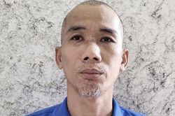 Bố nuôi lừa bán con sang Campuchia