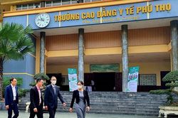 Nghi vấn ba trường cao đẳng y dược cấp bằng không qua đào tạo
