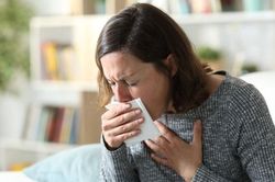 1,8 triệu người tử vong hằng năm do ung thư phổi: 8 dấu hiệu cảnh báo mắc bệnh