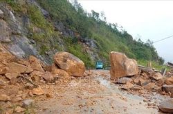 Nguy cơ cao lũ quét, sạt lở đất, ngập lụt cục bộ tại các tỉnh vùng núi phía Bắc và Thanh Hóa