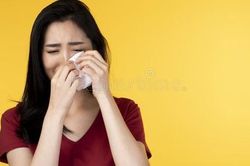 Đến nhà nghỉ, tôi choáng váng khi thấy người đàn ông đi cùng em chồng