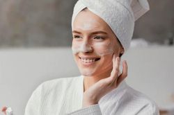Nên đầu tư vào sản phẩm nào trong chu trình dưỡng da?